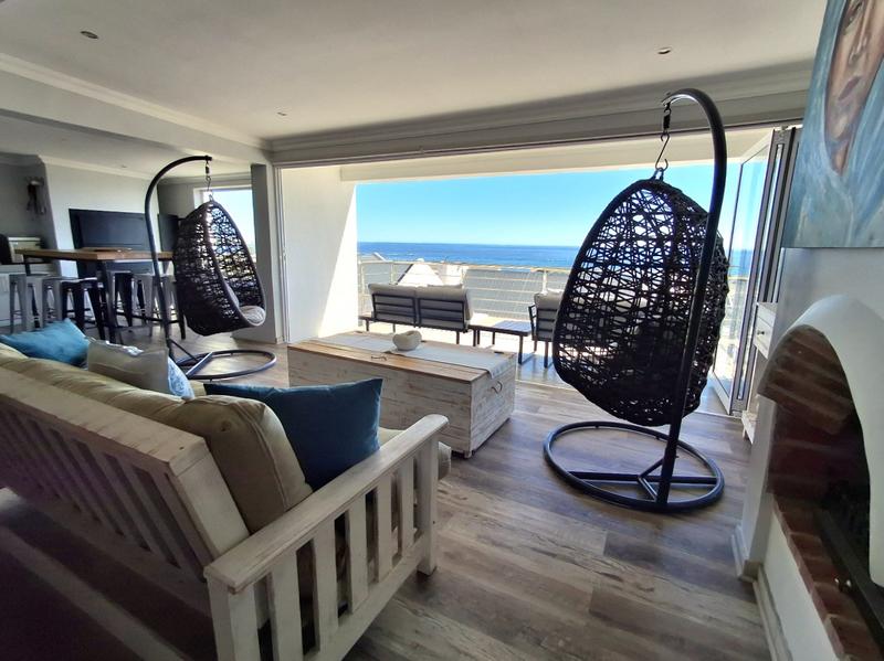 4 Bedroom Property for Sale in Da Gama Bay Western Cape